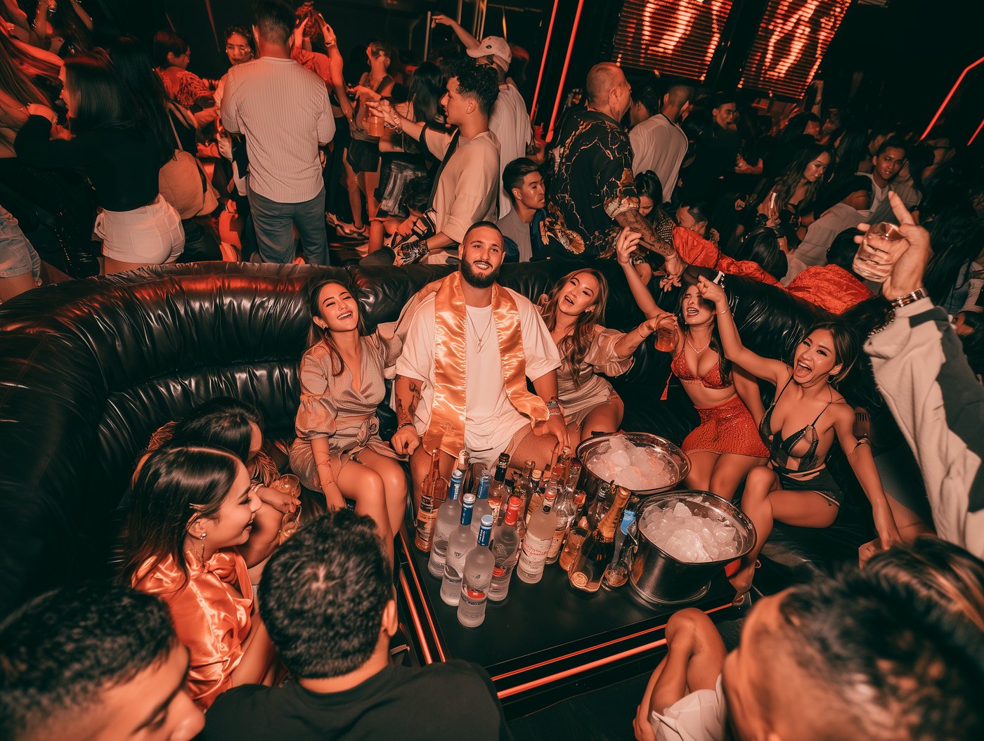 Last-night party, VIP table in a Pattaya nightclub, Chaiyo Events